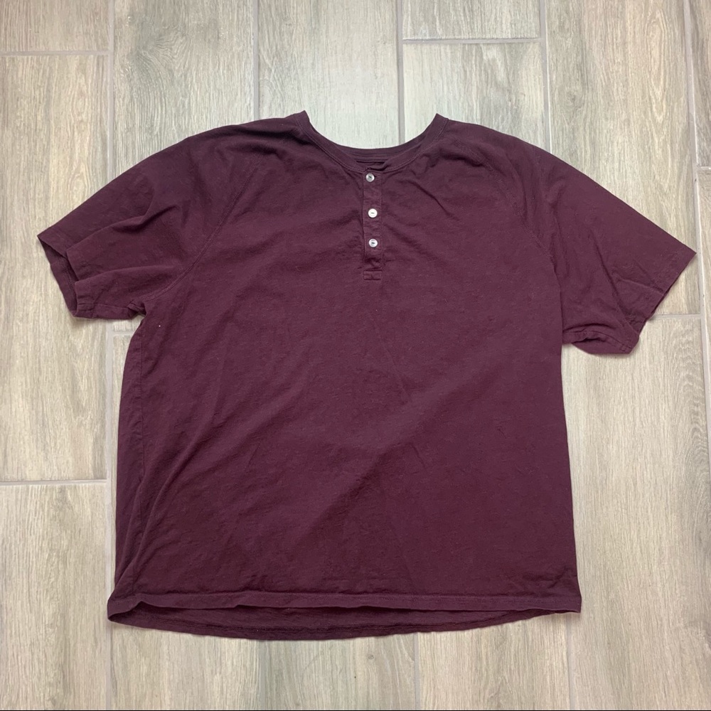 Amazon Essentials Men's 1/4 Button Short Sleeve TShirt Maroon Size XXL